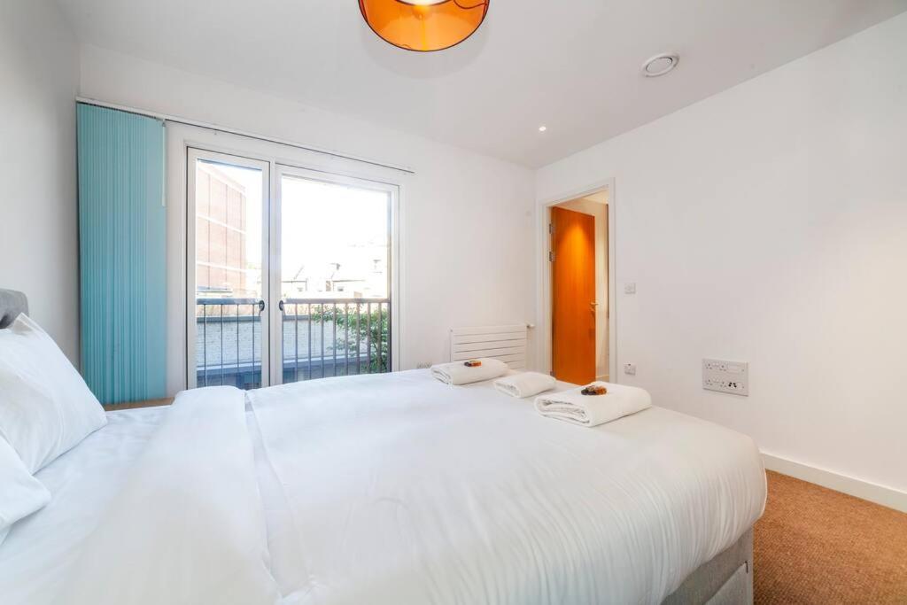 דירות Stunning New 3 Bdr Duplex Wbalcony, East לונדון מראה חיצוני תמונה